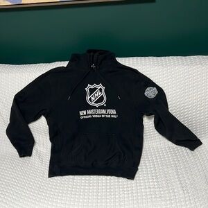 XL hooded sweat shirt. Heavy weight & durable material. Draw string hood.